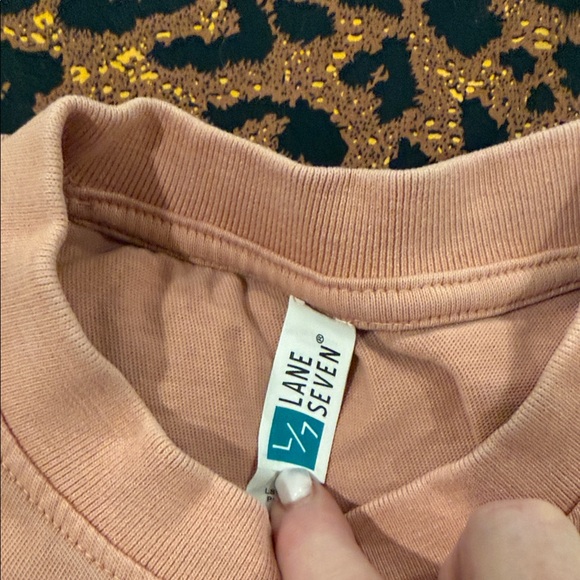 Concert Peach Crew Neck T-Shirt - Picture 3 of 3